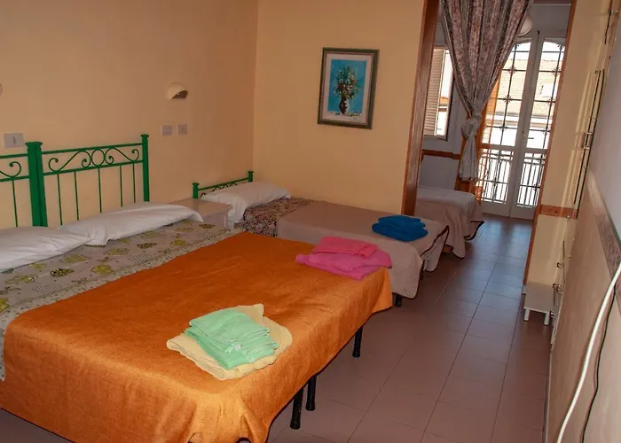 Morgana Готель